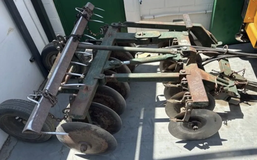 GRADAS HIDRÁULICAS en alquiler – Huelva | Myrentix